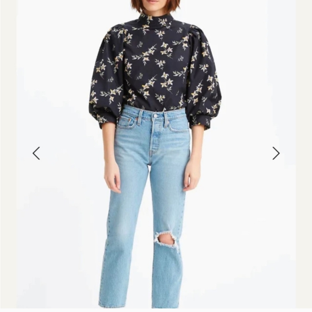NWOT Levi's Wedgie Straight Jeans